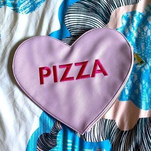 Pizza Heart clutch